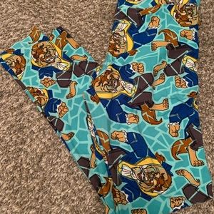 LuLaRoe beauty and the beast leggings. One size